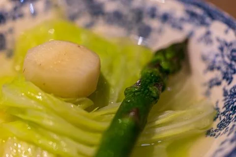 A delicate and refreshing vegetable broth appetizer 스톡 사진