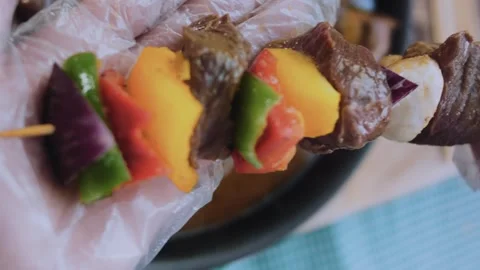 Delicate appetizing arrangement: alternating beef mushroom and onion Video stock 342181786