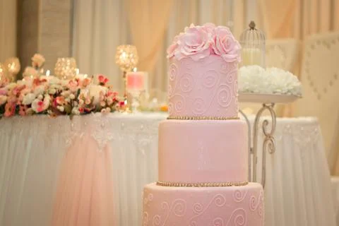 Delicate wedding cake Stock Photos