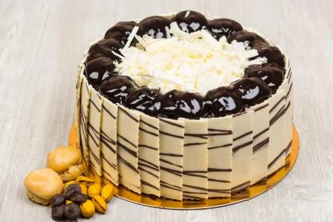 The delicious chocolate cake on the table Stock Photos