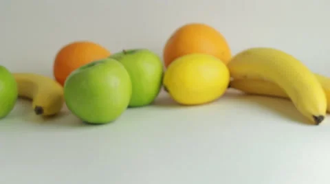 Delicious citrus fruit on a white background Vidéo 58198663