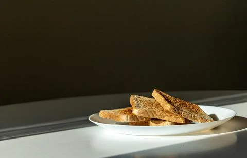Delicious crispy fried bread toasts Stockfoto's