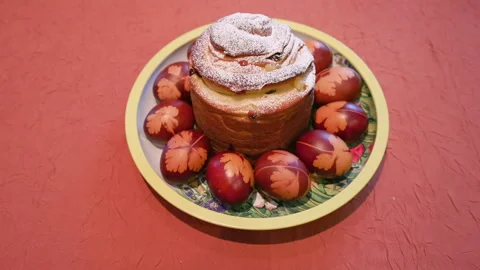 Delicious Easters cake with eggs Vidéo 274442068