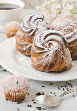 Delicious eclairs Stock Photos