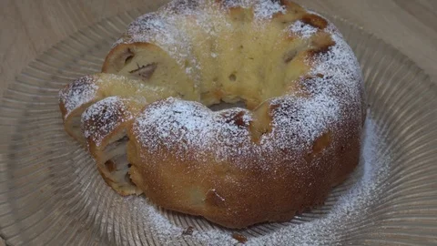 Delicious fresh apple pie in powdered sugar Stock Footage 112630157