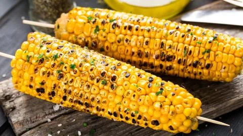 Delicious grilled corn Stock Photos