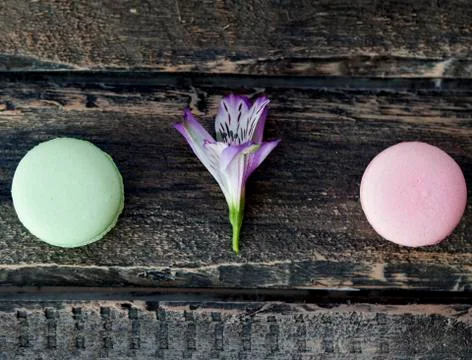 Delicious macaroons on the table Foto stock