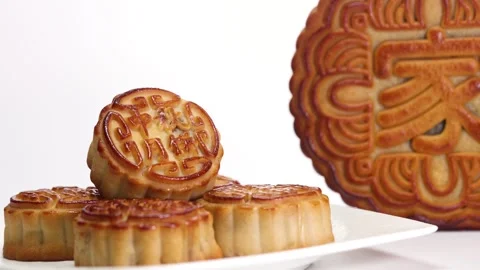 Delicious mooncakes Vídeo Stock 345662253