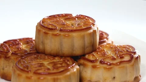 Delicious mooncakes Vídeo Stock 345663206