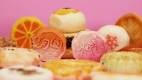 Delicious pastry 스톡 동영상 345654600