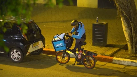 Delivery man of take a rest at night Video stock 128209333