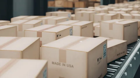 Delivery Parcels Made In USA Conveyor Distribution Scrolling CG Loop 動画素材 334658069