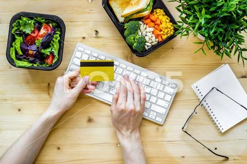 Delivery payment concept. Take away boxes with healthy food Stock-Fotos