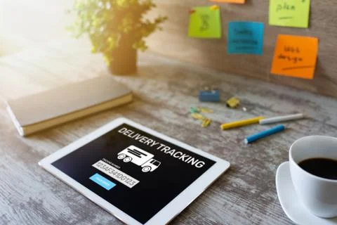 Delivery tracking form on device screen. E-commerce and business concept. Foto stock