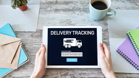 Delivery tracking form on device screen. E-commerce and business concept. Foto stock