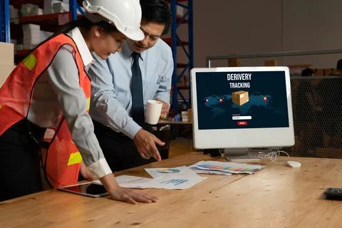 Delivery tracking system for e-commerce and modish online business Stockfoto's