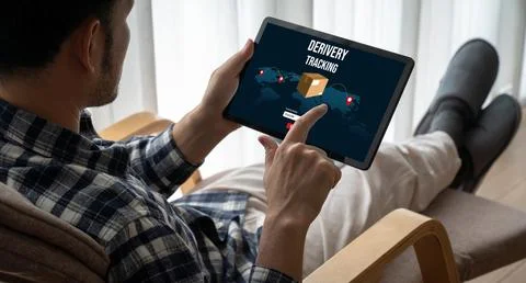 Delivery tracking system for e-commerce and modish online business Foto stock