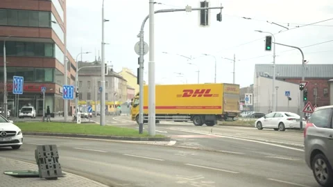Delivery truck Stockbeeldmateriaal 232482510