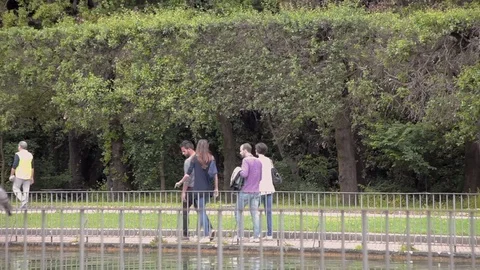 Della Reggia di Caserta. Fountain of Margarita Stock Footage