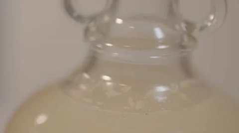 Demijohn cider bubbling, slow motion, flat mode 動画素材 56776078
