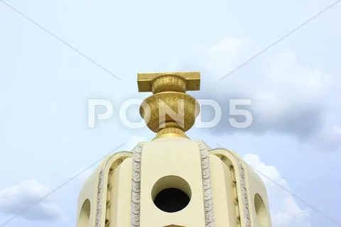 Democracy Monument ( Anusawari Prachathipatai ) in Bangkok, Thailand Stock Photos