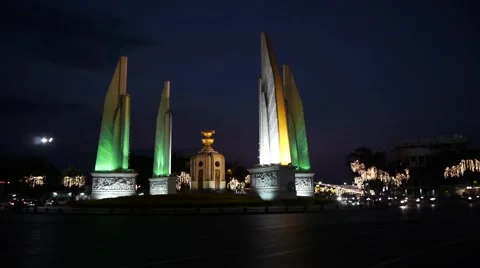 Democracy Monument in Bangkok Stock Footage 46478428