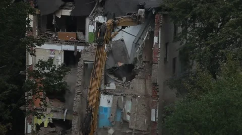 Demolition of home Stock Footage 45578477