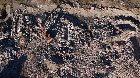 Demolition of an old factory 库存影片 219956460