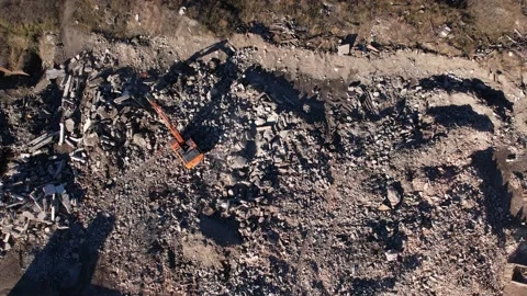 Demolition of an old factory 库存影片 219956799