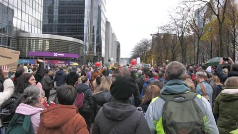 Demonstration Brussels Covid 19 CST Stock Footage 165592575