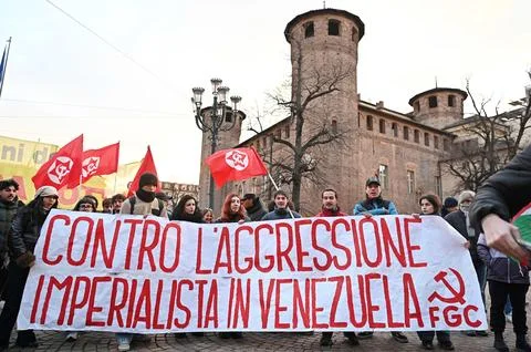 Demonstration to denounce the 'US aggression against Venezuela', in Turin, Italy Stock Photos