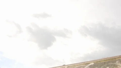 Demonstration performance of rollerblading.athletes making tricks on roller. 스톡 동영상 110812895