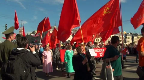 Demonstration of the red banner Video stock 7765148