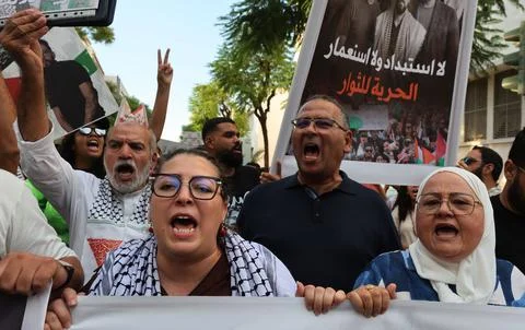 Demonstration in Tunis in support of detainees of the Sumud Flotilla, Tunisia -  Stock Photos