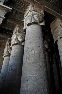 Dendera Egypt, temple dedicated to the goddess Hathor. View of hypostyle hall Foto stock