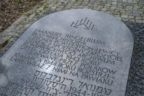  Denkmal in Erinnerung an die Kämpfer im Aufstand Warschauer Ghetto, Route.. Stock Photos