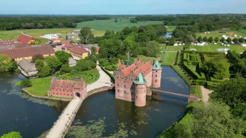 Denmark: Aerial view of Egeskov Castle (Egeskov Slot), summer sunny day Vídeos de archivo 269907244