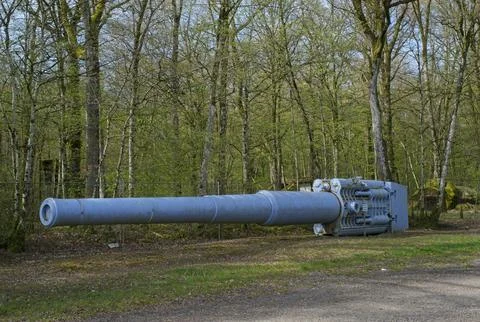 In the dense forests of Warphemont were three of these type 38 L45 cannon Stock Photos