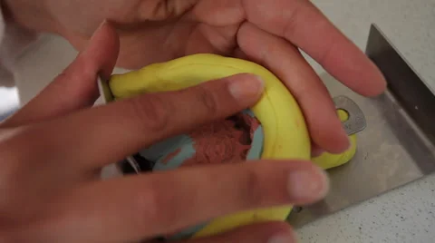 Dent 5.mp4 Stock Footage 33831222