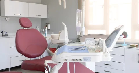 Dental Centrum - 4K Stock Footage 103438806