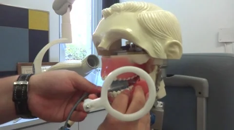Dental x-ray on tooth model 스톡 동영상 58954026
