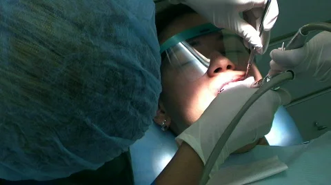 Dentist Cleaning Teeth 2 库存影片 144107