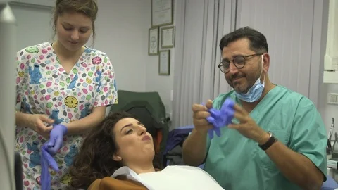 Dentist end of treatment Stock Footage 113191934
