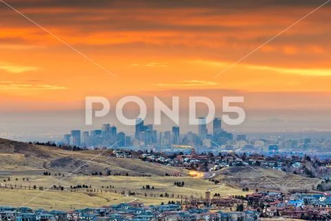 Denver, Colorado, USA downtown skyline viewed from Red Rocks Stock Photos