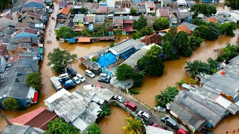 Depiction of flooding. devastation wrought after massive natural disasters. Stock Footage 125409987