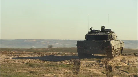 Deployment of battle tanks Stock Footage 86851332