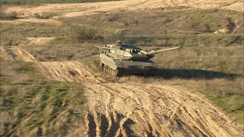 Deployment of battle tanks Stock Footage 86851364