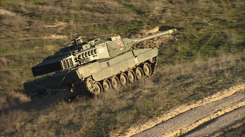 Deployment of battle tanks Stock Footage 86851537