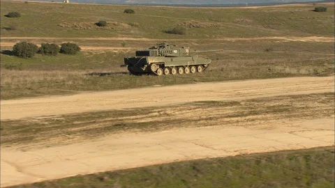 Deployment of battle tanks Stock Footage 86852184