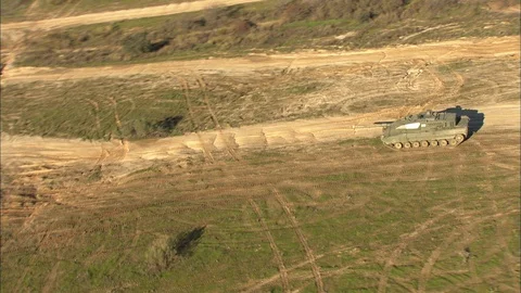 Deployment of battle tanks Видео 86852489